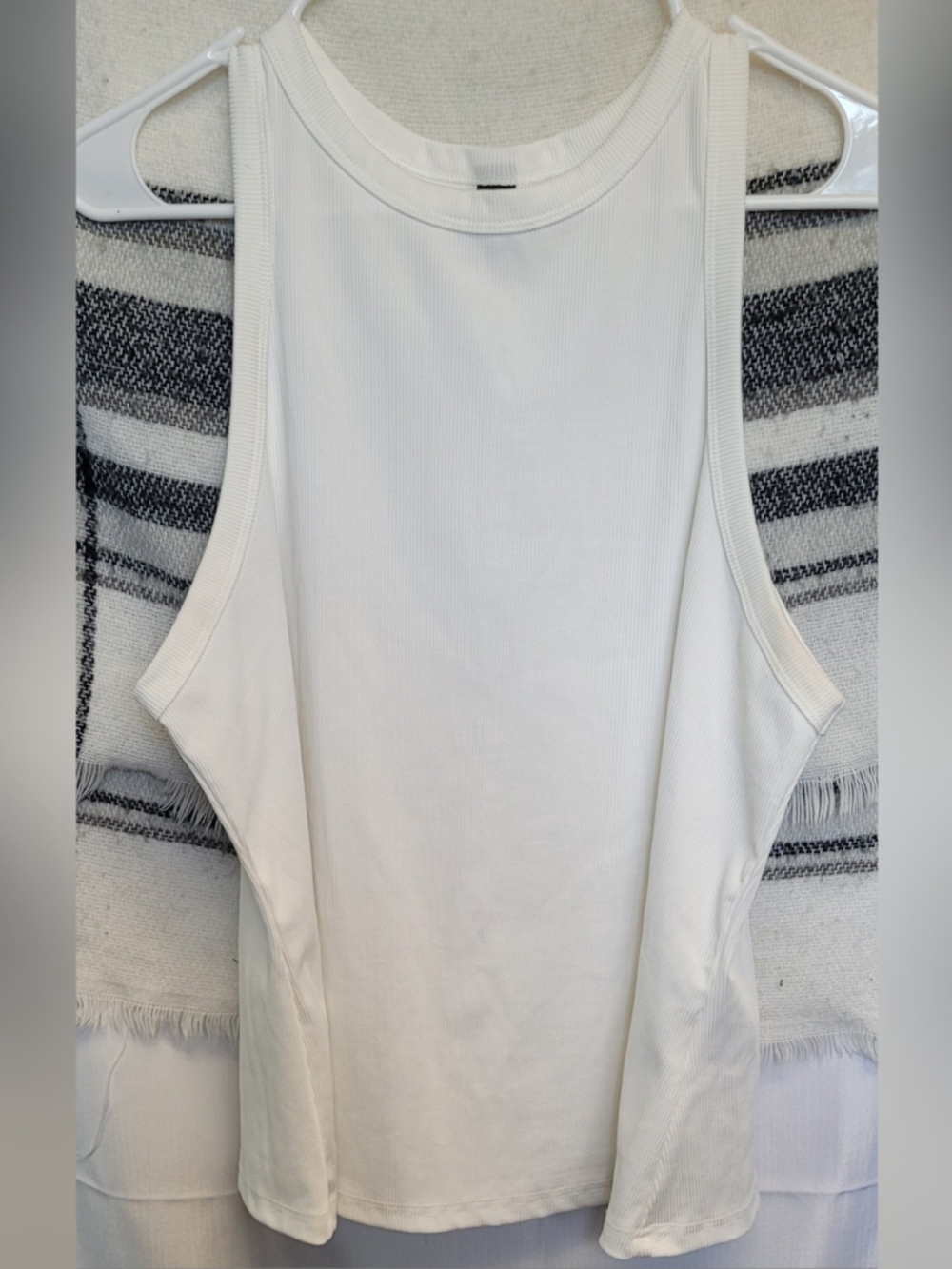 Women’s White Ribbed Tank Tops